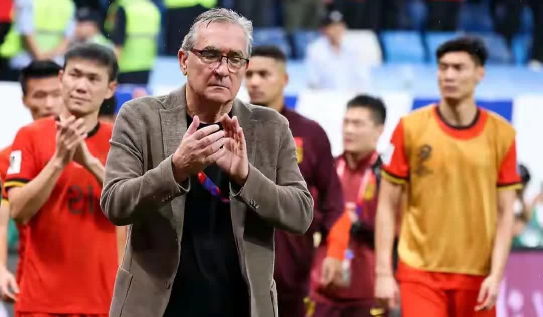 包含国际比赛日德国杯焦点战,利物浦更衣室发声,信心回归,临场指挥获称赞的词条 包含国际比赛日德国杯焦点战,利物浦更衣室发声,信心回归,临场指挥获称赞的词条